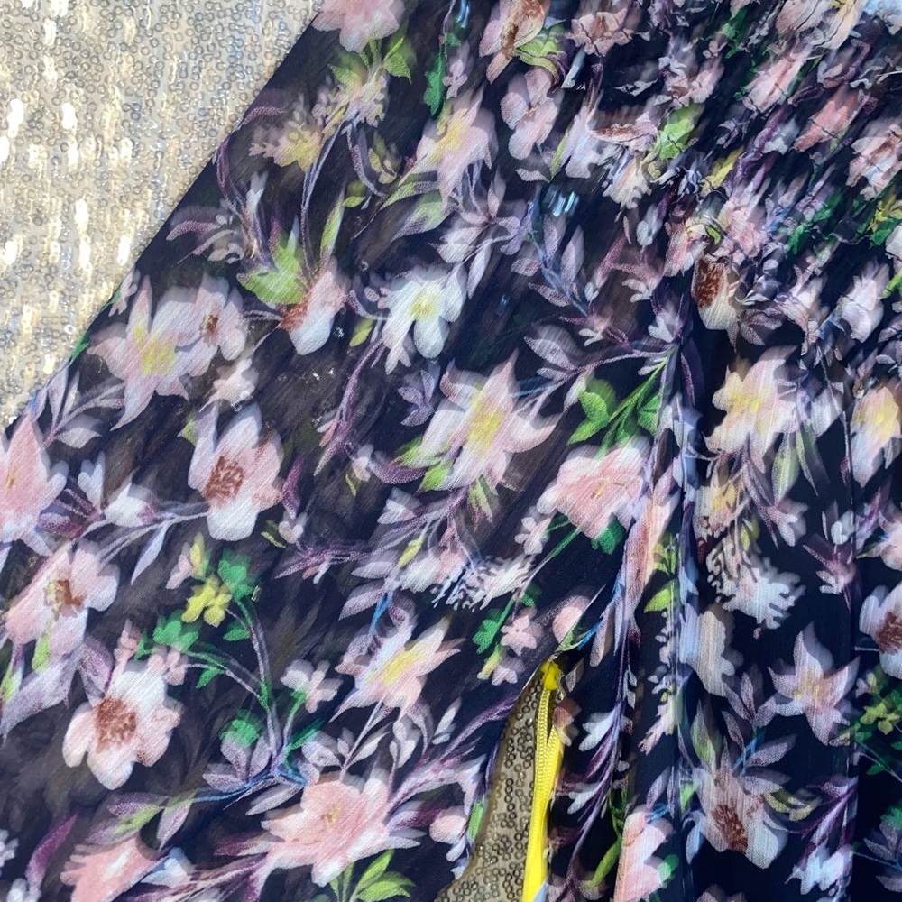 CeCe blue floral 3/4 ruffle sleeves wear on/off shoulders blouse-size small - Picture 4 of 8